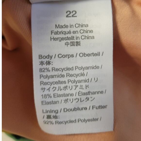 NWT J.Crew Crisscross Cutout Bandeau One Piece Swimsuit Rose Garden Bloomcore 22 - Picture 8 of 8